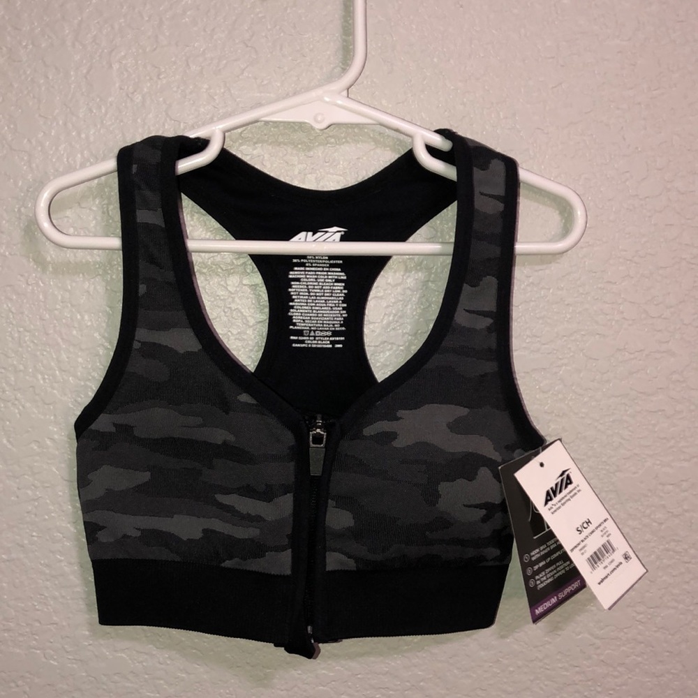 Sports bra